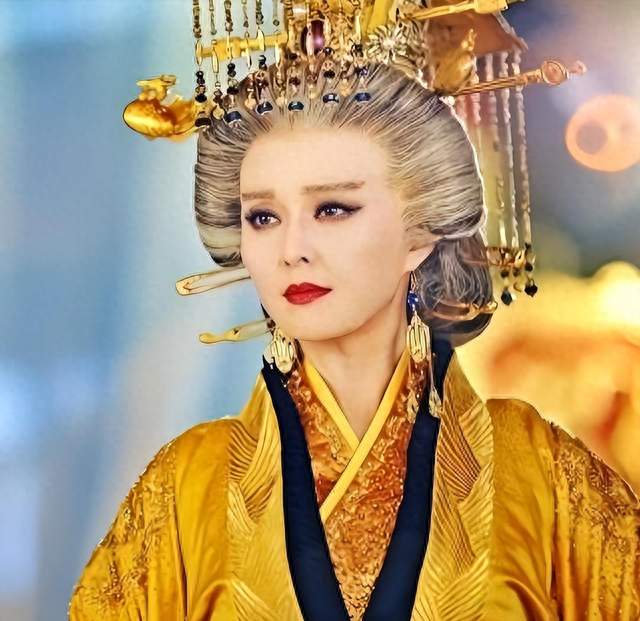 武则天生前未曾察觉，狄仁杰早已为她布下了一盘大棋