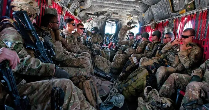 24小时内，伊朗羞辱美国，特朗普称5个月能打赢越南，中俄英失声