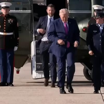 阿凯瞰世界：美伊谈判前一天，特朗普当众嘴