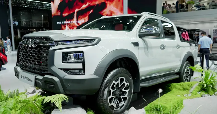 告别沉重：江淮悍途如何让驾驶更轻松？