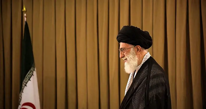 只有死去的文明才会投降，活着的伊朗注定反抗