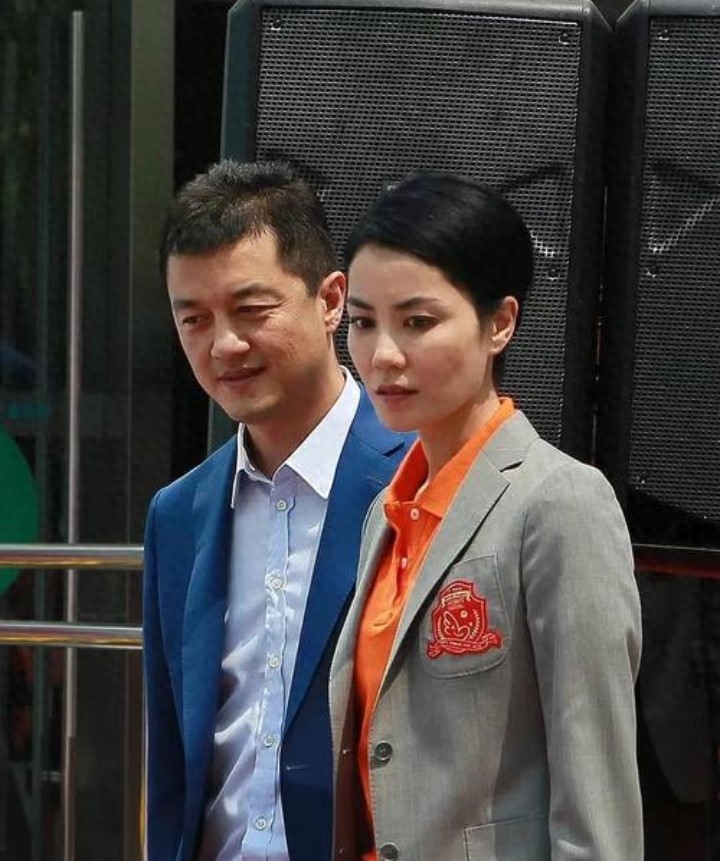 李亚鹏表态真相：王菲早留后路，张柏芝的落魄，早就写在选择里