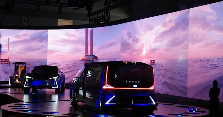 雷克萨斯发布六轮LS概念车 重新定义“豪华空间”