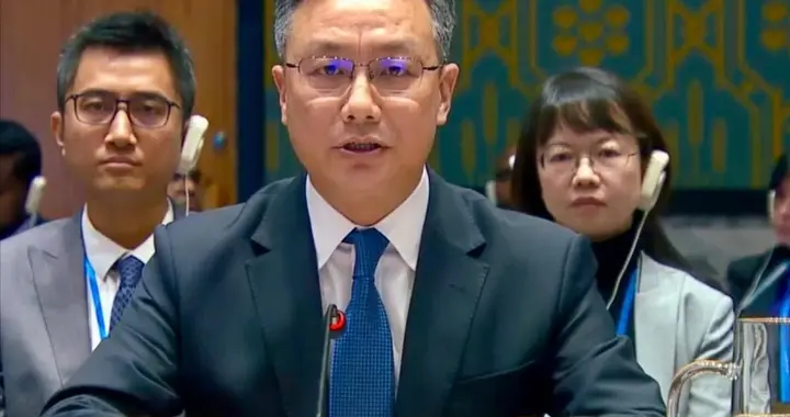 报仇不隔夜，英插手台东执法不到一天，中方发话：马岛是阿根廷的