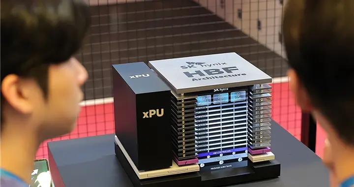 比HBM4快20%！三星SK海力士第七代HBM4E正式亮相：16Gbps