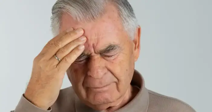 43岁男子头晕拒绝检查后猝死，医生以为低血糖，验血发现：误诊了