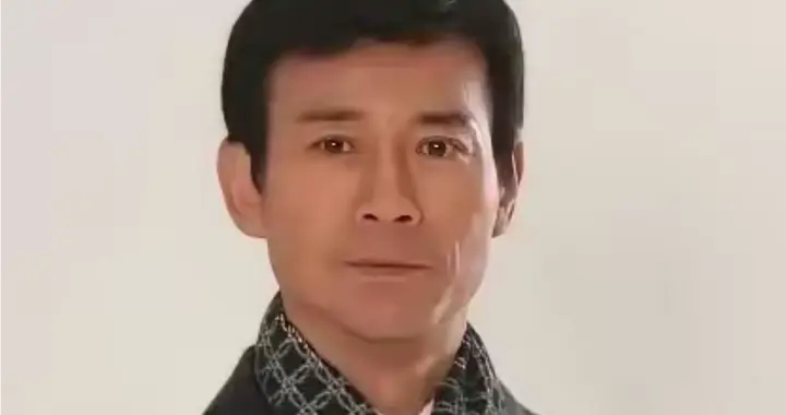 79岁郑少秋生日当天，分享自己退休生活，解开粉丝多年牵挂。