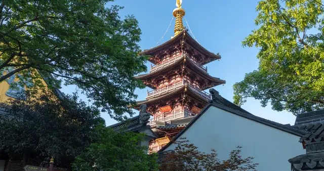 你不知道的寒山寺：曾是荒冢孤寺，钟声原为超度亡魂