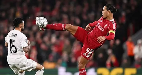 利物浦6-0大胜卡拉巴赫，范戴克3助攻改写欧冠历史打脸质疑者