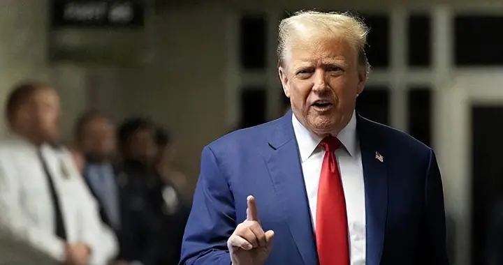 惨遭30多国围攻，美国紧急警告中国：别在特朗普最惨的时候捅刀子