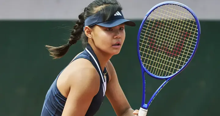 中国小花孙心然2-0横扫美国普雷斯顿背靠背闯入大满贯女单决赛！