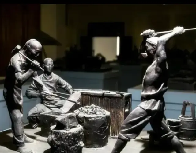 铁匠铺里的旧时光