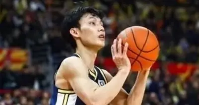 上海8连胜、广东险胜，CBA积分：前2都是22分，3至5名20分无差距