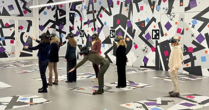 虚实交织的深海探秘——泰坦尼克号主题沉浸式VR体验