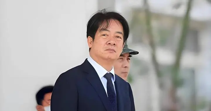 台海战争若爆发，西方可冻结3.2万亿中国资产，但中国手里有王炸