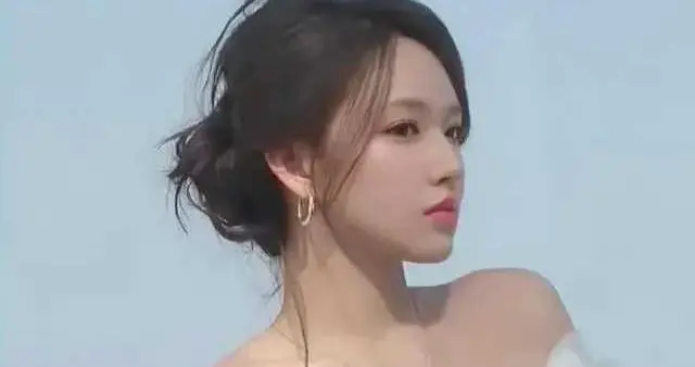 程潇：这身材，大部分男人都喜欢吧！