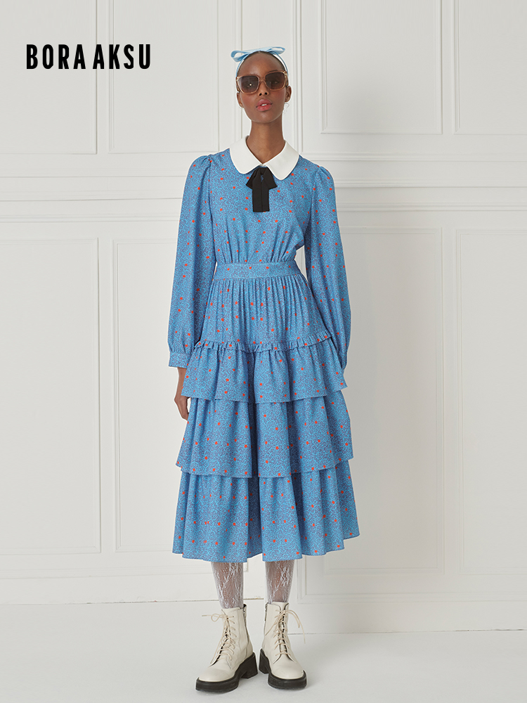 泡泡袖层叠荷叶边收腰印花连衣裙