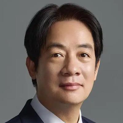 山有炑羲：就在刚刚，   台“总统府”发