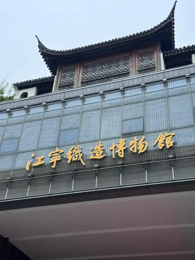 雍正一上位就抄曹雪芹的家，只因曹家连犯3个致命错误！