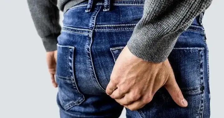 经常放屁，是大病的预警？医生坦言：放屁多，可能与3个原因有关