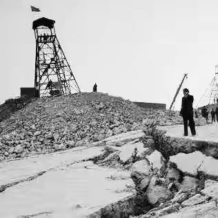 风雪慕晴：1998年矿难：6人被埋27天