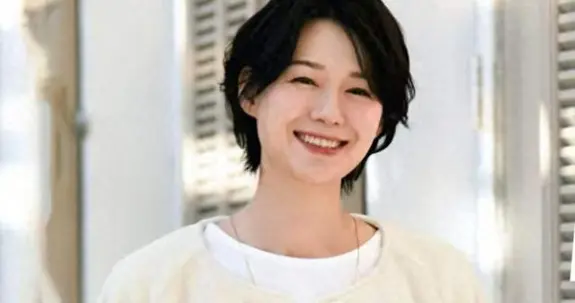 中年女人“得体”穿搭，从穿对衣服开始，做好这5点，穿搭变高级