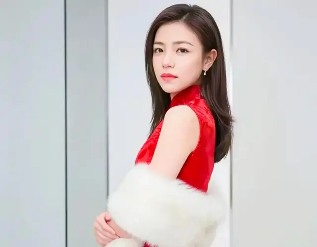 陈妍希旗袍裙装真的很淑女