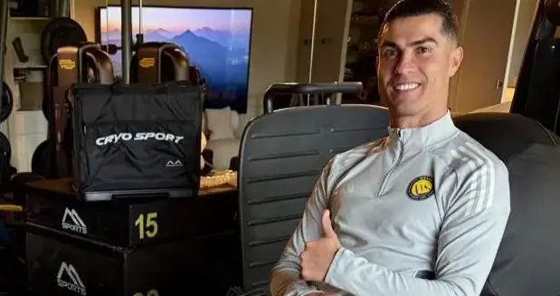 🇵🇹 C罗发推：康复中，准备看比赛！加油利雅得胜利