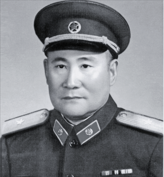 1957有部队朝鲜归来后肝炎流行，副军长与战士同吃同住以调研病因