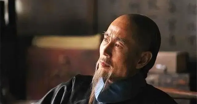 穷秀才凭什么接总督的盘？答案在这