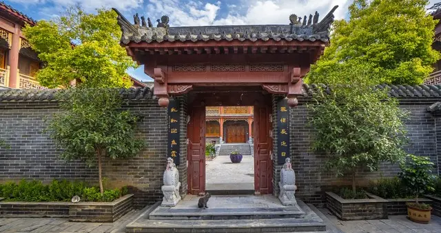 心理测试：你老了会回哪套老院里住，测你下半生是富还是穷？