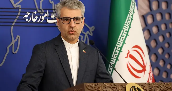 第16波打击来了，美航母开始后撤，伊朗犯下大错，以色列致电中国