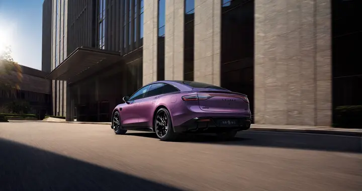 智界S7新春购车权益太香了！至高5.9万政策福利+高阶智驾直接拉满