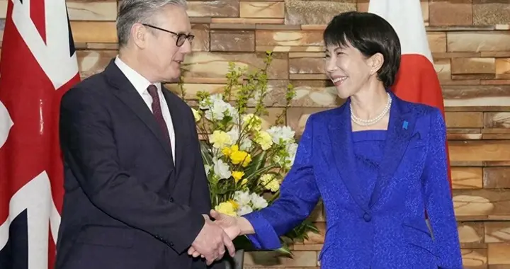 英国首相刚和中国谈完，转头飞日本只待7小时 中方却只说了六个字
