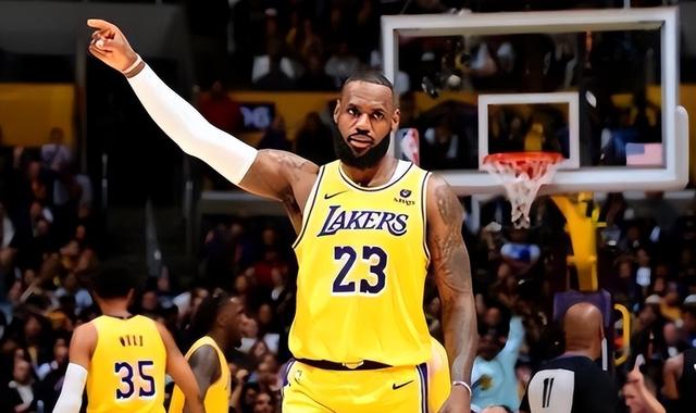NBA现在顶薪已经烂大街，真配得上5000万年薪 就5人