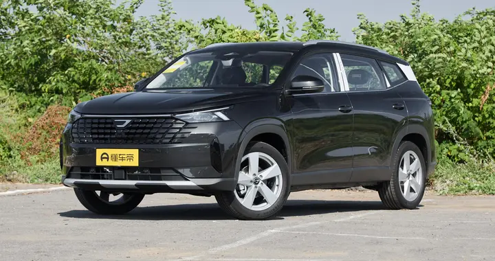 10万出头选家用SUV，捷达VS8智行版表现如何？