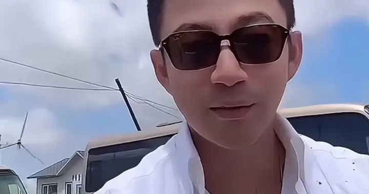 汪小菲直播情绪稳定，透露马筱梅嘱咐他别抢热度，被黑粉说怕了