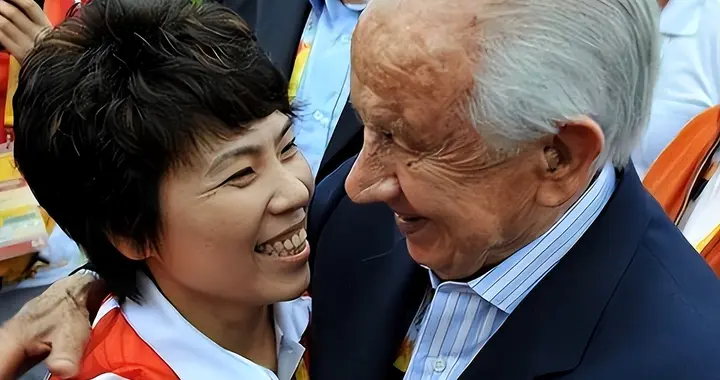 涉贪腐被带走、败光20亿、向洋人下跪，邓亚萍身上的谣言多离谱