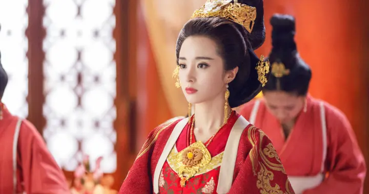 她逼皇帝一生一夫一妻，还不准大臣纳妾，后宫空到史官无妃可写