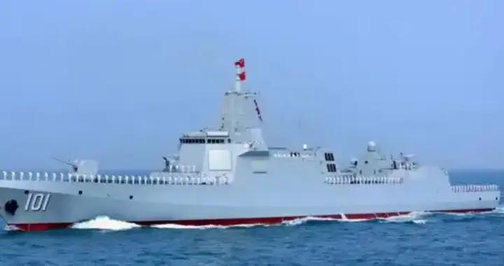 外媒预测2030年中国海军规模，4艘航母，7艘两攻，16艘055大驱