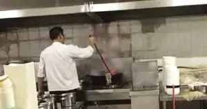 佛山顺德矮萝卜江西菜馆后厨卫生乱象