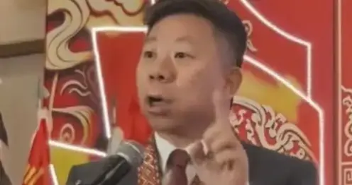 中国大使：面对菲律宾挑事“坚决给他怼回去！坚决给他打回去！”