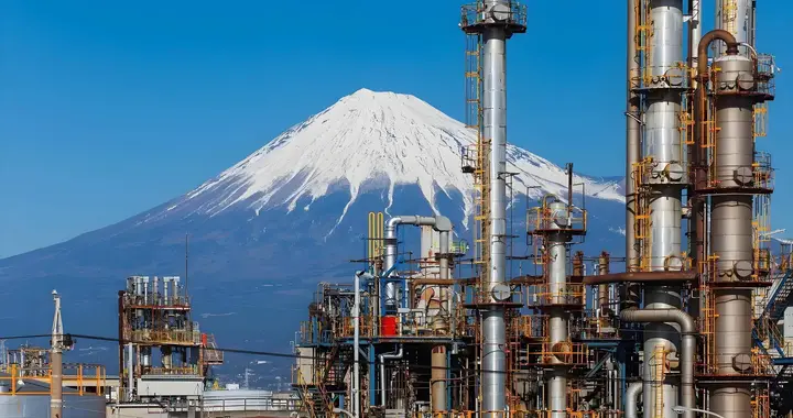 破48年惯例！霍尔木兹危机倒逼，高市早苗宣布日本释放石油储备