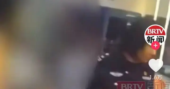 健身房戴上手铐的那一刻，“北京退衣姐”终于知道“上面没人”了