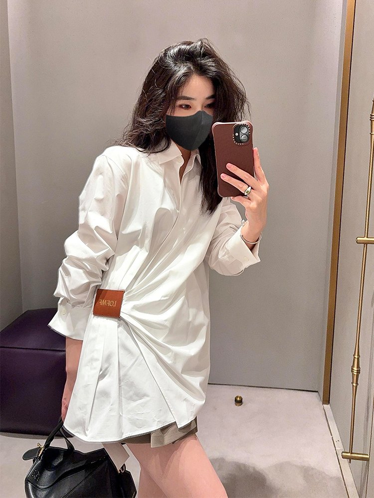 白色长袖衬衫女高级感轻奢减龄洋气