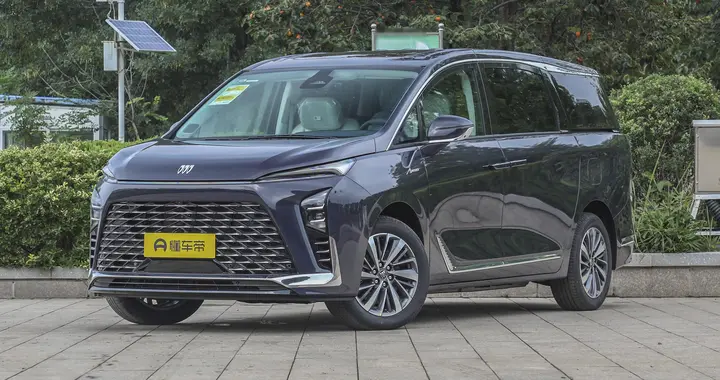 别克GL8 PHEV对比腾势D9 DM，家用插混MPV该如何选？