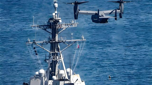 峥嵘岁月：中东霍尔木兹海峡，再次上演谁先