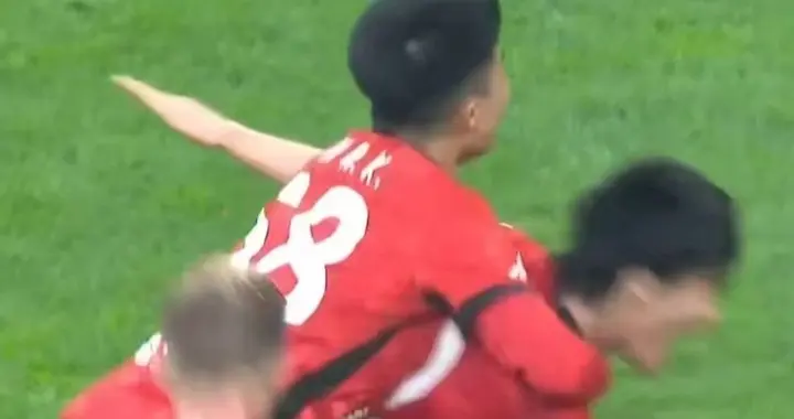 随着大连英博1-0蓉城，河南保级，三镇3-5降级，中超积分榜更新！
