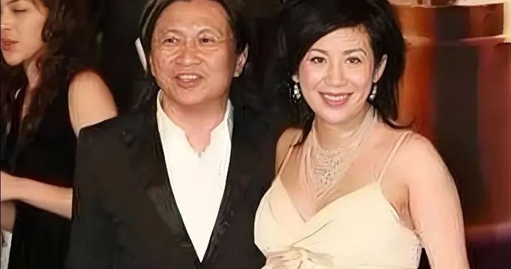 吴君如41岁产女，恋爱9年放弃丁克，才懂陈可辛的良苦用心
