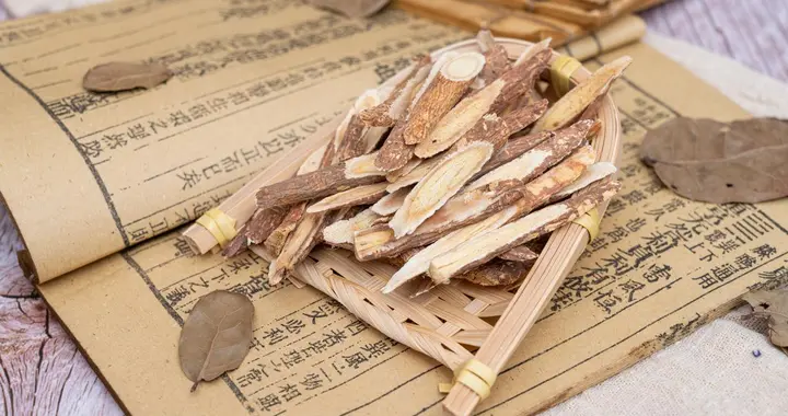 再难缠的肺纤维化，也怕这两味药，大部分人都不知道！